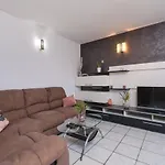Bella Vista * Čunski
