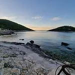 Bella Vista