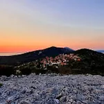 Bella Vista