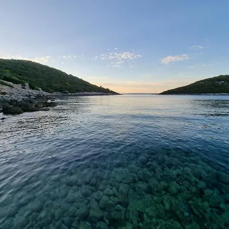 Bella Vista * Cunski